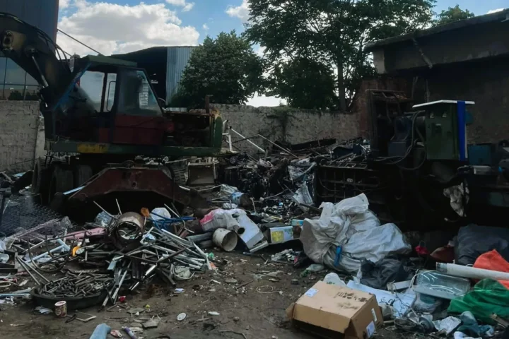 Fabrika Bozumu ve Sökümü